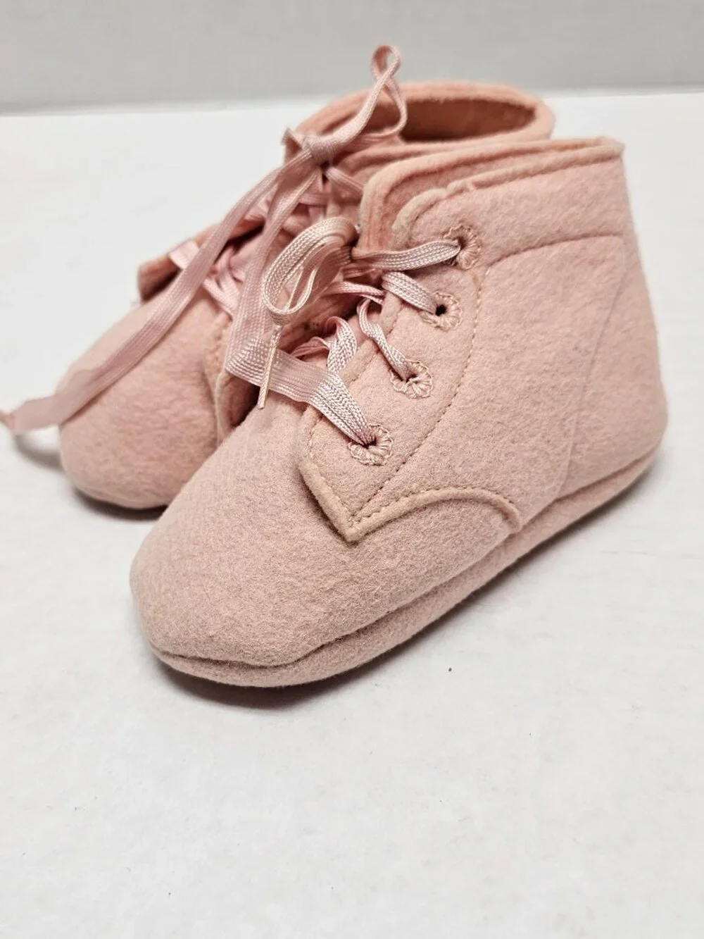 Vintage Infant Baby Deer Pink Felt Wool Satin Lace Made in Farmington USA Shoes